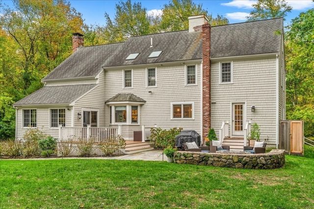 19 Whitney Woods Lane, Cohasset, MA 02025