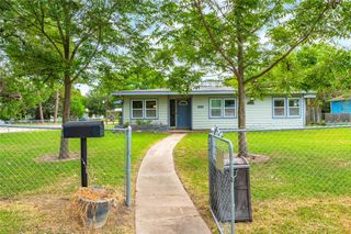 1226 14th Avenue N, Texas City, TX 77590