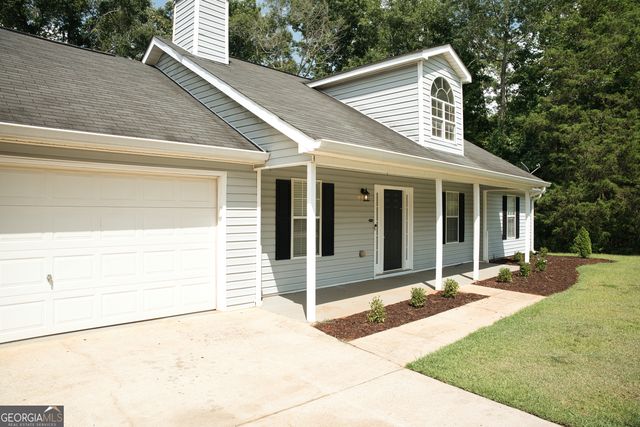 1215 Browns Country Lane, Locust Grove, GA 30248