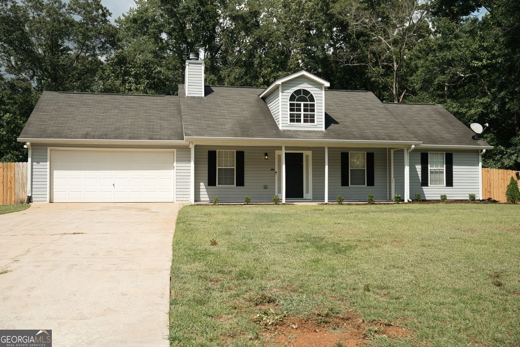 1215 Browns Country Lane, Locust Grove, GA 30248