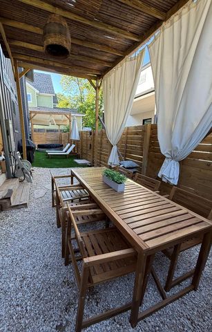 909 Payne Ave 1, Austin, TX 78757