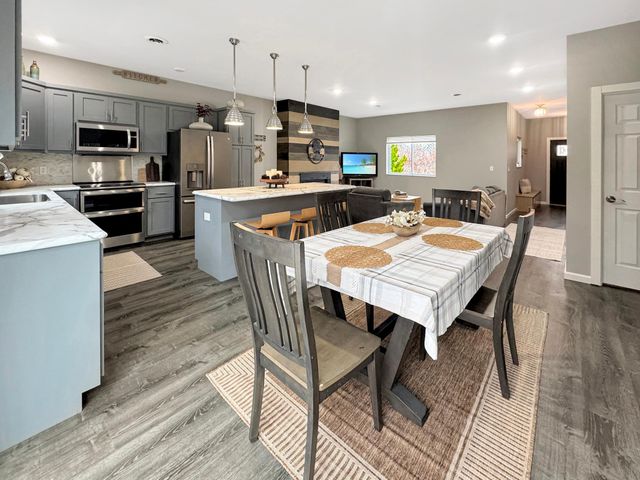 10 Deblock Drive, Crosby, MN 56441