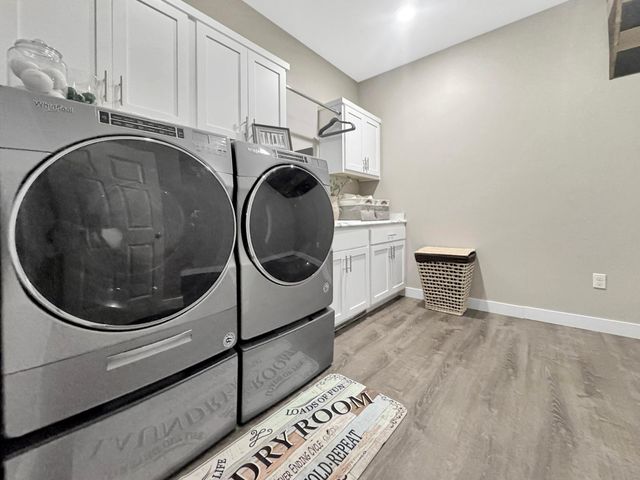 10 Deblock Drive, Crosby, MN 56441