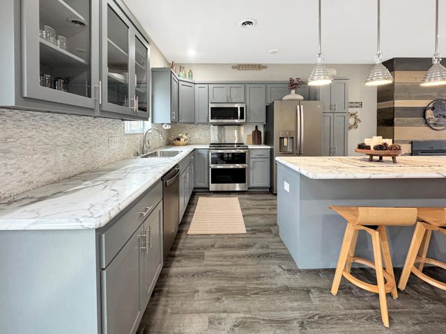 10 Deblock Drive, Crosby, MN 56441