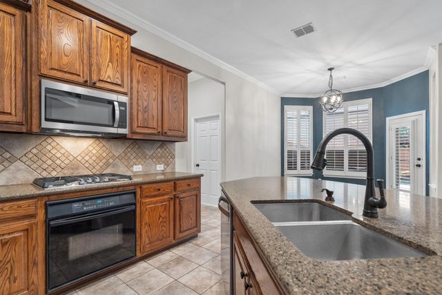 251 Barkley Drive, Hickory Creek, TX 75065