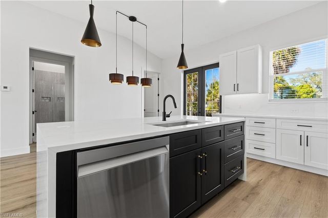 7456 Max DR, Bokeelia, FL 33922