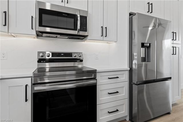 7456 Max DR, Bokeelia, FL 33922