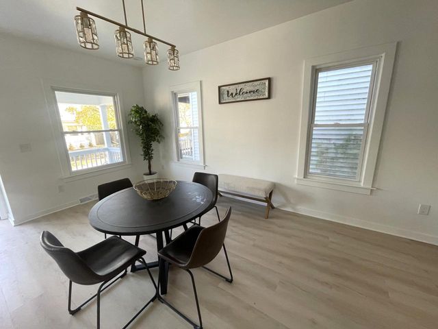 3401 N Vel R Phillips AVENUE, Milwaukee, WI 53212