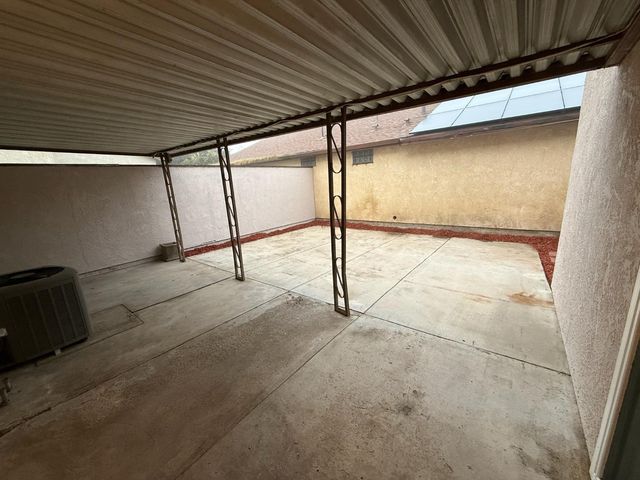 3945 Sparrow Ct, Modesto, CA 95356