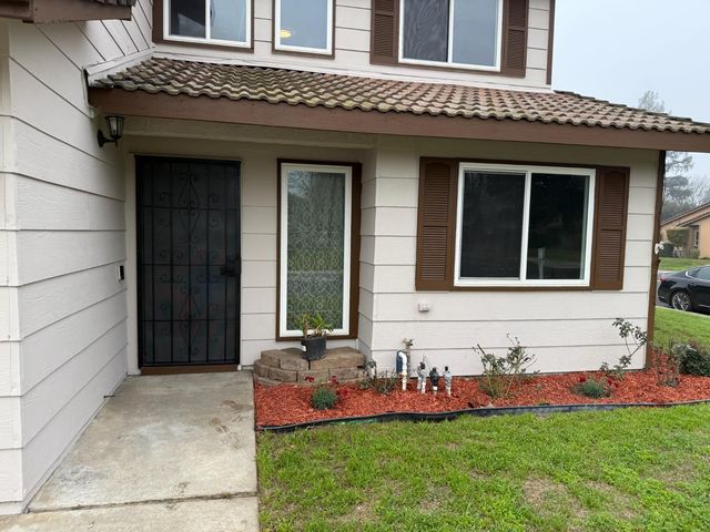 3945 Sparrow Ct, Modesto, CA 95356