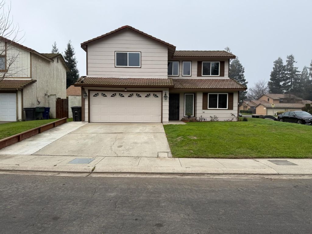 3945 Sparrow Ct, Modesto, CA 95356