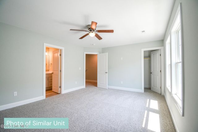 216 Sandy Cove Lane, Sneads Ferry, NC 28460