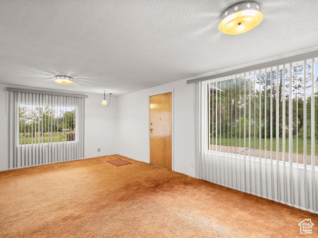 414 E 2625 N, Layton, UT 84041