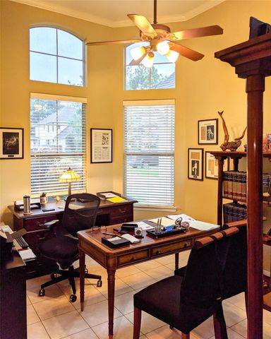 10114 Crescent Bluff Lane, Houston, TX 77070