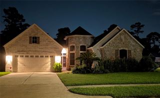 10114 Crescent Bluff Lane, Houston, TX 77070