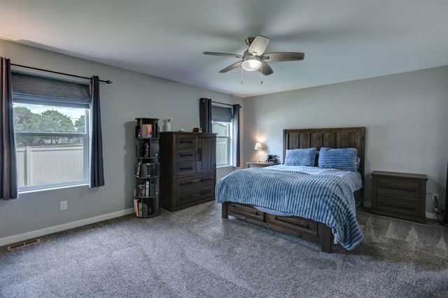 2210 N Greenacres Rd, Spokane Valley, WA 99016