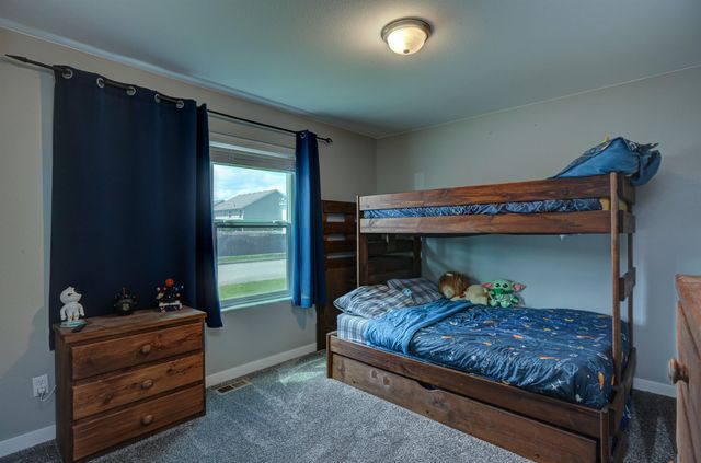 2210 N Greenacres Rd, Spokane Valley, WA 99016