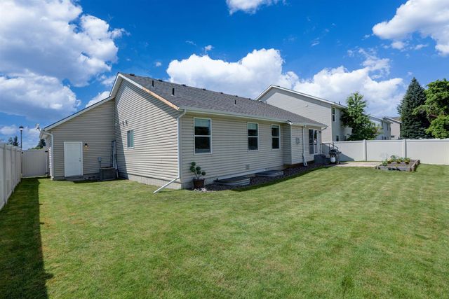 2210 N Greenacres Rd, Spokane Valley, WA 99016