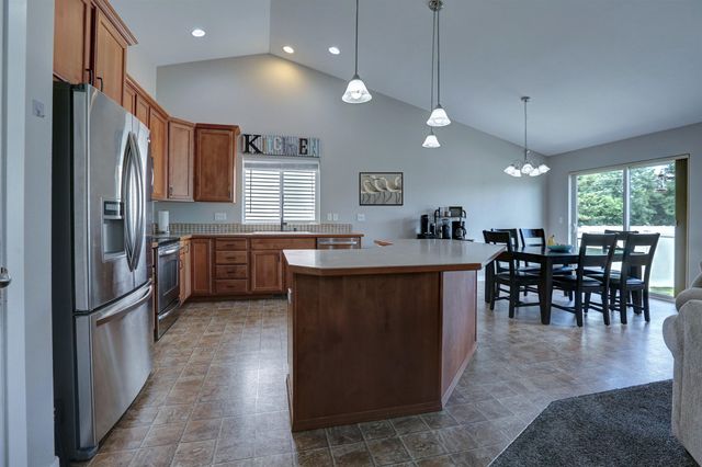 2210 N Greenacres Rd, Spokane Valley, WA 99016