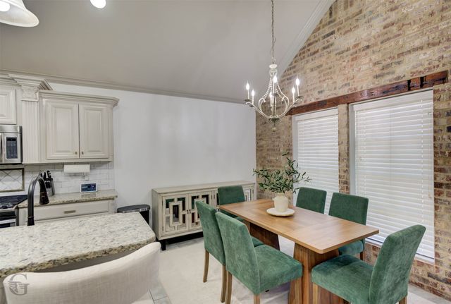 213 Roanoke Circle, Benton, LA 71006