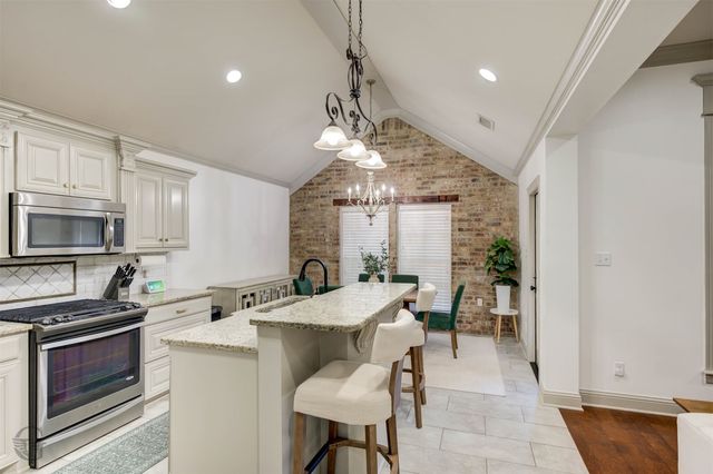 213 Roanoke Circle, Benton, LA 71006