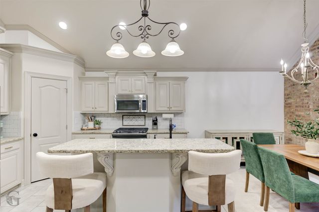 213 Roanoke Circle, Benton, LA 71006