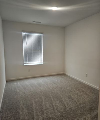 227 Darlington Drive, Dickson, TN 37055