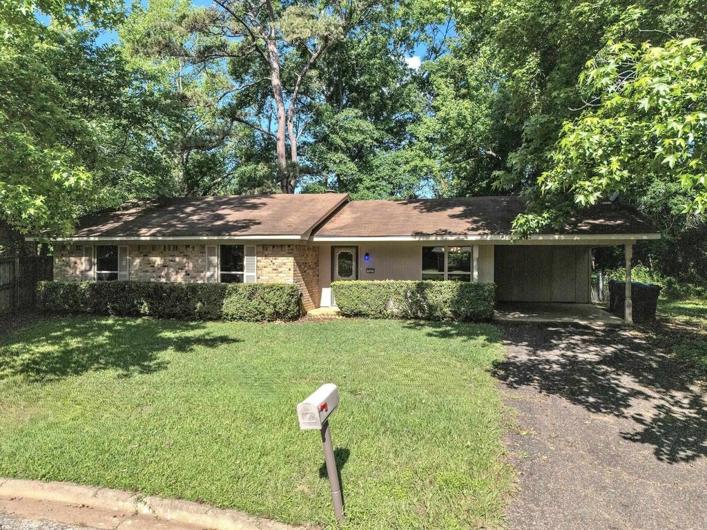 307 Freedom St, Longview, TX 75604