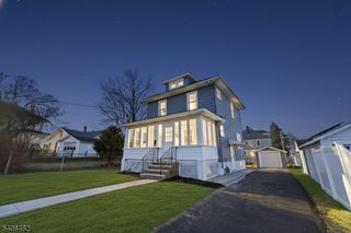 4 W Cooper St, Dover Town, NJ 07801