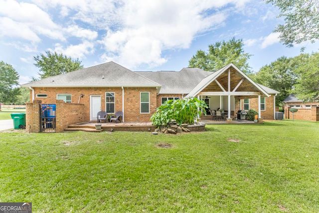 202 Lowpoint Trail, Warner Robins, GA 31093