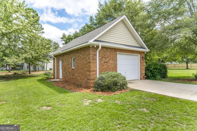 202 Lowpoint Trail, Warner Robins, GA 31093