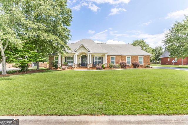 202 Lowpoint Trail, Warner Robins, GA 31093