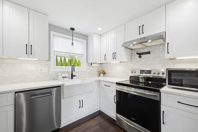 65 Ashtead Rd, Bridgewater, MA 02324