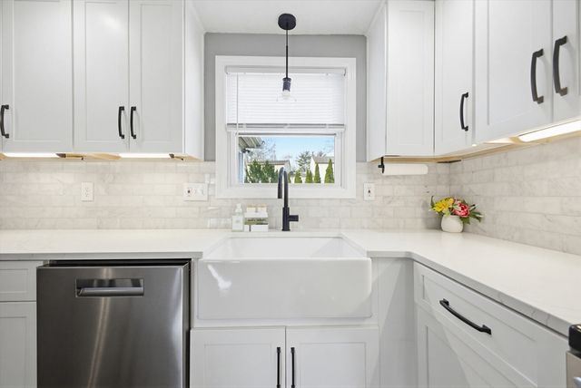 65 Ashtead Rd, Bridgewater, MA 02324