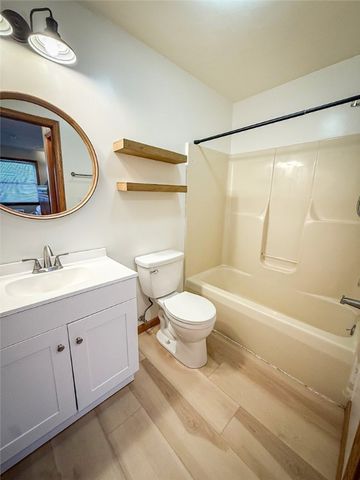 200 Chicora Rd 8, Summit Twp, PA 16001