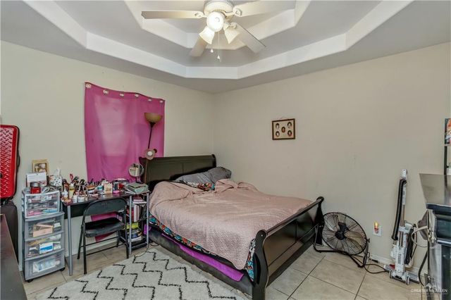 201 W Albatross Avenue, Pharr, TX 78577