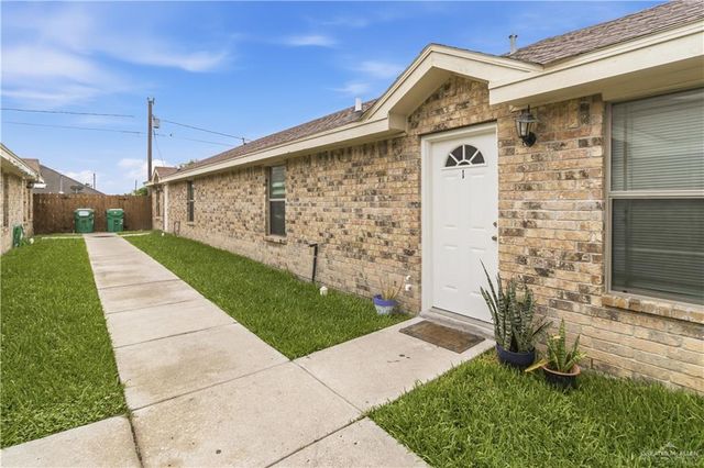 201 W Albatross Avenue, Pharr, TX 78577