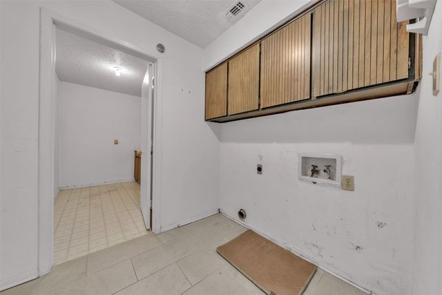 1200 Saint Andrews Court, Mansfield, TX 76063