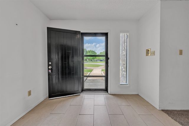 1200 Saint Andrews Court, Mansfield, TX 76063