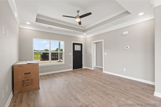 2109 Loop Island Way, New Albany, IN 47150