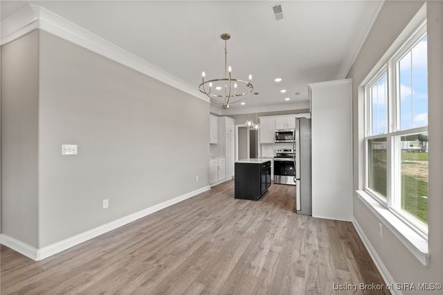 2109 Loop Island Way, New Albany, IN 47150