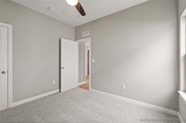 2109 Loop Island Way, New Albany, IN 47150