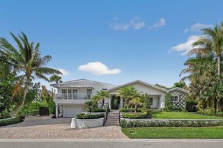 209 Treasure Place, Jupiter Inlet Colony, FL 33469