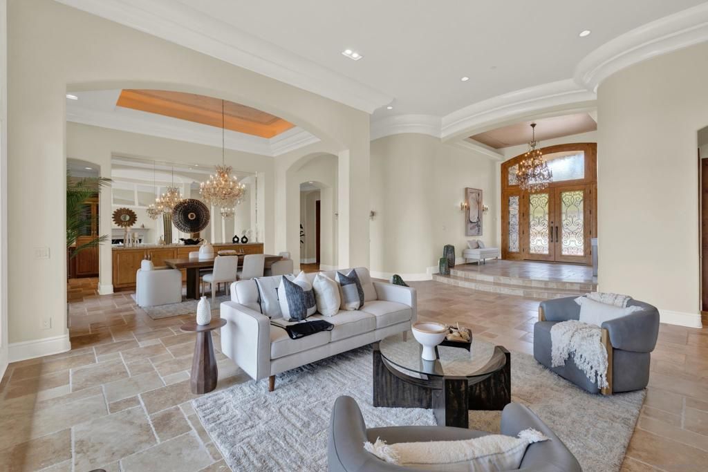 Image 24 of property listing at 14425 Cheyenne Trl, Poway, CA 92064