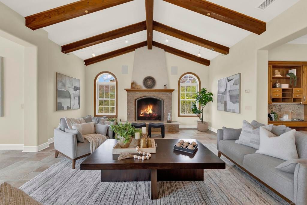 Image 30 of property listing at 14425 Cheyenne Trl, Poway, CA 92064