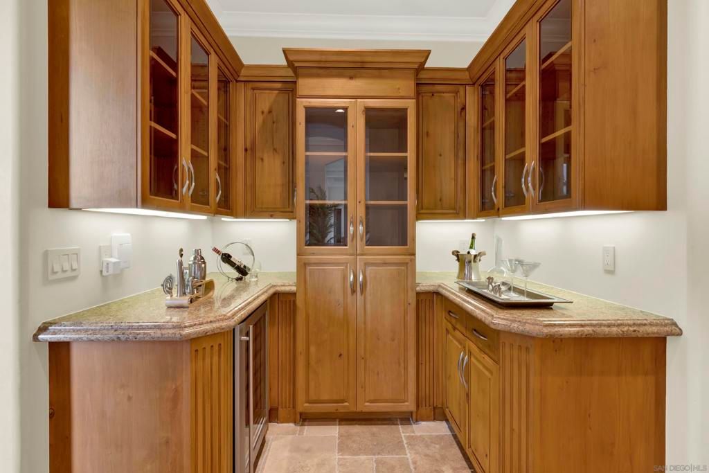 Image 36 of property listing at 14425 Cheyenne Trl, Poway, CA 92064