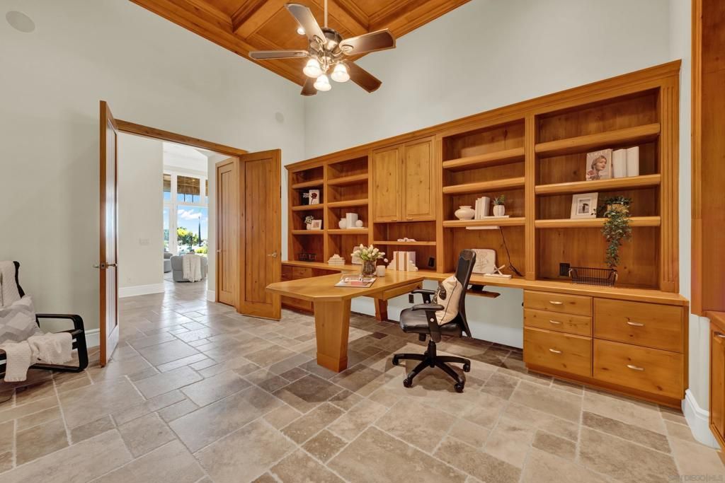 Image 49 of property listing at 14425 Cheyenne Trl, Poway, CA 92064