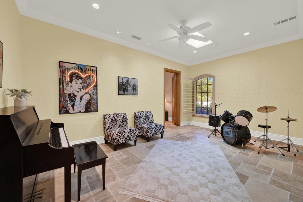 Image 55 of property listing at 14425 Cheyenne Trl, Poway, CA 92064