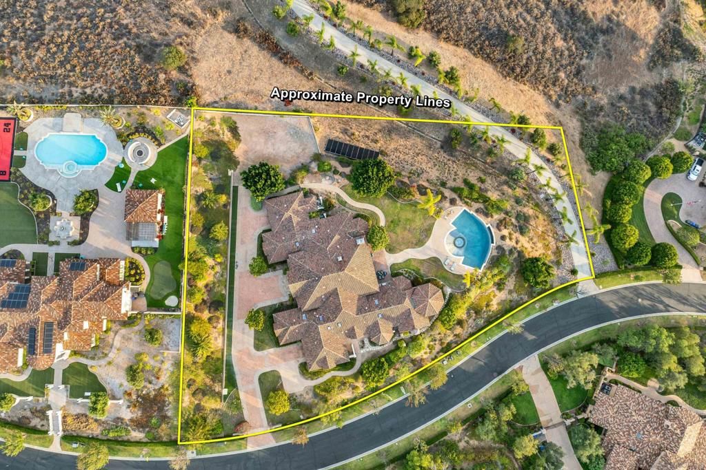 Image 73 of property listing at 14425 Cheyenne Trl, Poway, CA 92064
