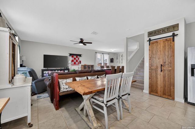 7313 Playa Xing, San Antonio, TX 78252